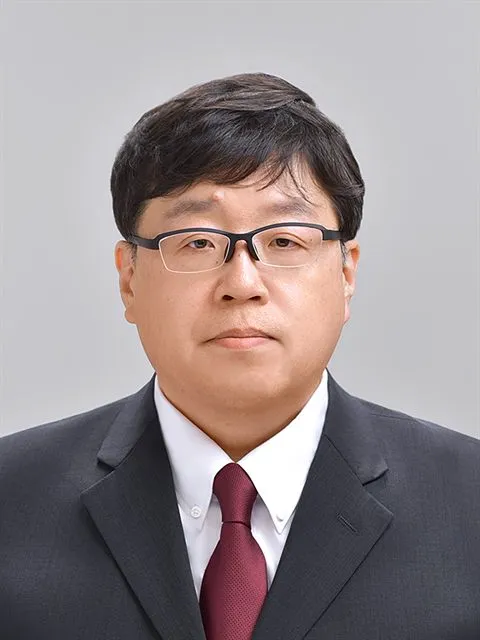 行政書士 森 大輔